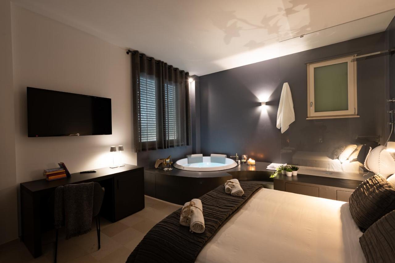 Suite1212 - Rattazzi Monopoli Bagian luar foto