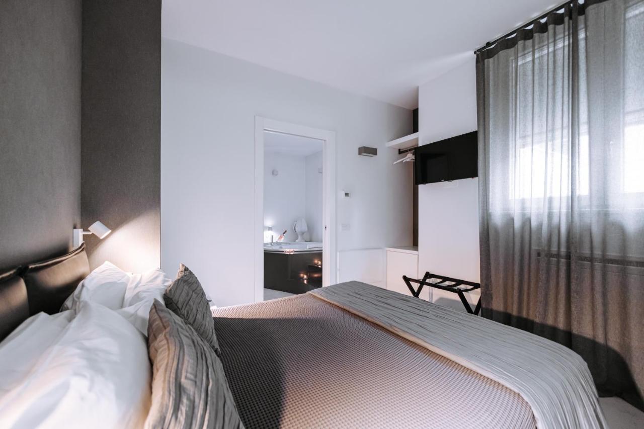 Suite1212 - Rattazzi Monopoli Bagian luar foto